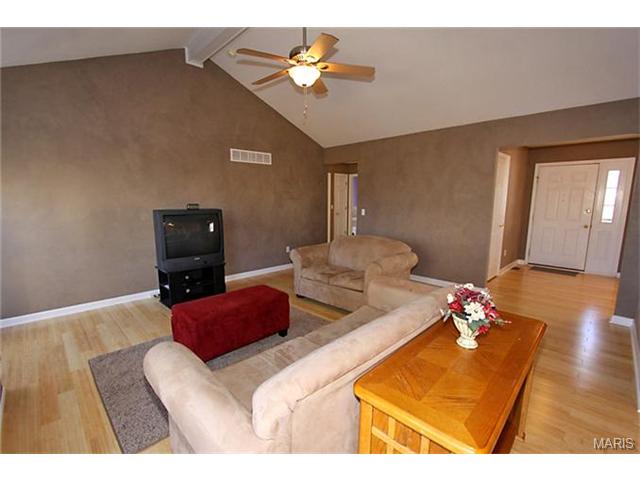 2 Monterey Ct, O'fallon, MO 63366 photo 6