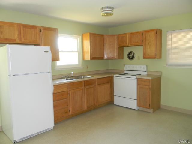 404 Briscoe Ave, O'fallon, MO 63366 photo 3