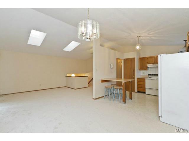 6400 Sprucefield Dr, O'fallon, MO 63368 photo 6