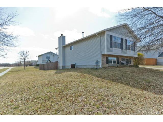 6400 Sprucefield Dr, O'fallon, MO 63368 photo 27
