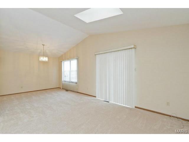 6400 Sprucefield Dr, O'fallon, MO 63368 photo 4