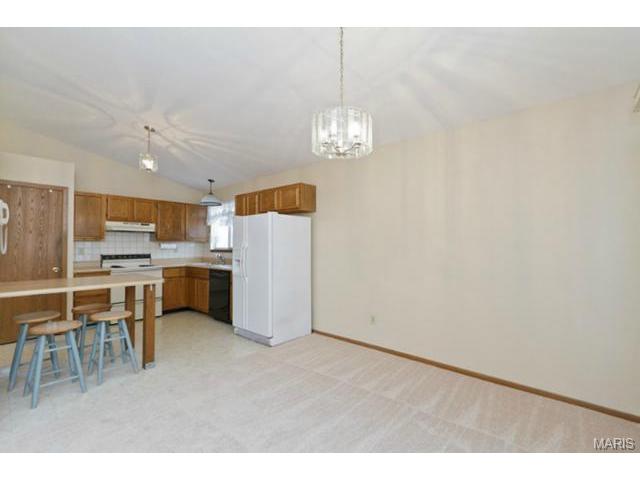 6400 Sprucefield Dr, O'fallon, MO 63368 photo 5