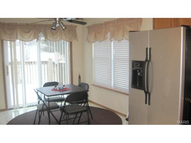 60 Chip Dr, O'fallon, MO 63366 photo 3