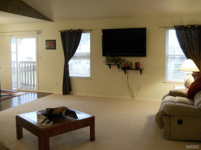 329 Briarchase Cir, Lake Saint Louis, MO 63367 photo 5