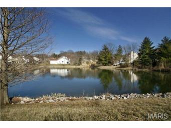 2416 Clarjon Dr, Ballwin, MO 63021 photo 26