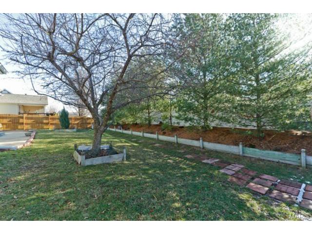 1813 Highgrove Dr, O'fallon, MO 63366 photo 37