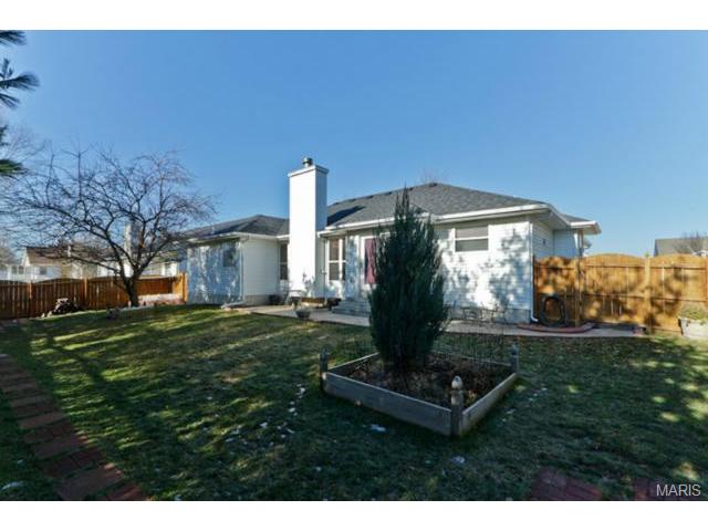1813 Highgrove Dr, O'fallon, MO 63366 photo 32