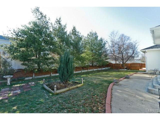 1813 Highgrove Dr, O'fallon, MO 63366 photo 31