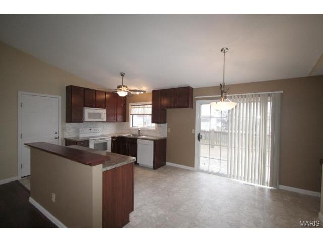 620 Sundance Dr, O'fallon, MO 63368 photo 5