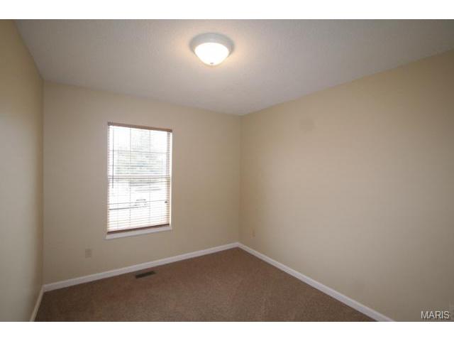 620 Sundance Dr, O'fallon, MO 63368 photo 6