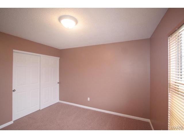 620 Sundance Dr, O'fallon, MO 63368 photo 9