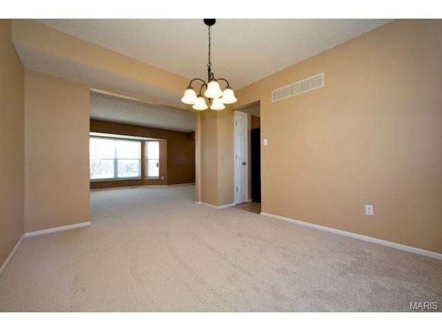 2757 Bromley, O'fallon, MO 63368 photo 6