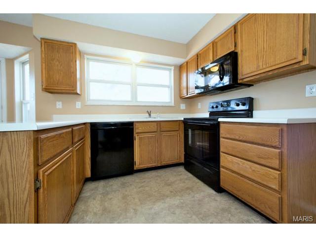 2757 Bromley, O'fallon, MO 63368 photo 8
