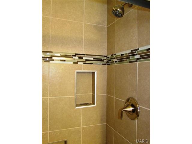1374 Trading Post Ln, O'fallon, MO 63366 photo 8