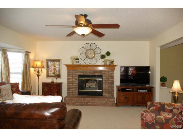 2777 Bromley Dr, O'fallon, MO 63368 photo 10
