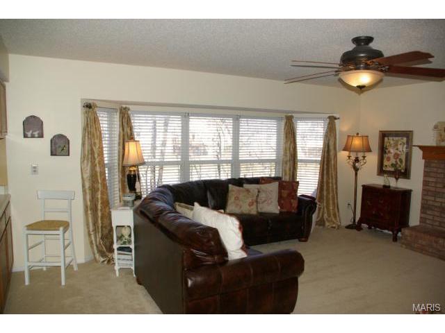 2777 Bromley Dr, O'fallon, MO 63368 photo 9
