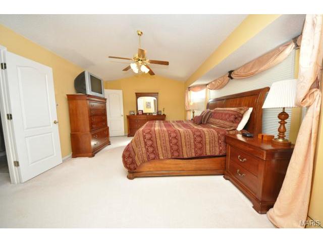 2781 Carters Grove Dr, O'fallon, MO 63368 photo 15