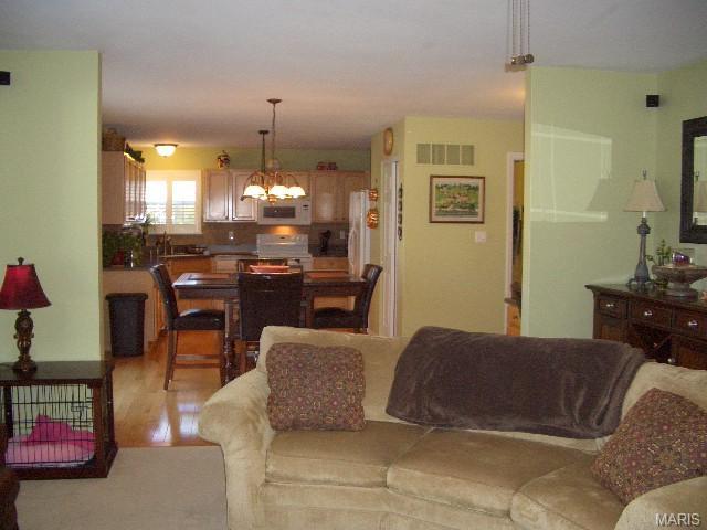 66 Padre Ct, O'fallon, MO 63366 photo 7
