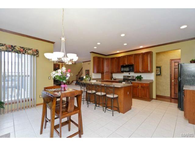 1077 Pebble Beach Dr, O'fallon, MO 63366 photo 9