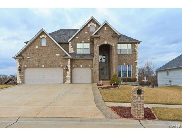 1077 Pebble Beach Dr, O'fallon, MO 63366 photo 1