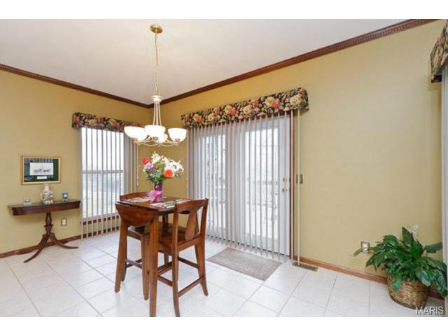 1077 Pebble Beach Dr, O'fallon, MO 63366 photo 8