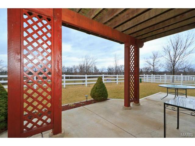 1077 Pebble Beach Dr, O'fallon, MO 63366 photo 36
