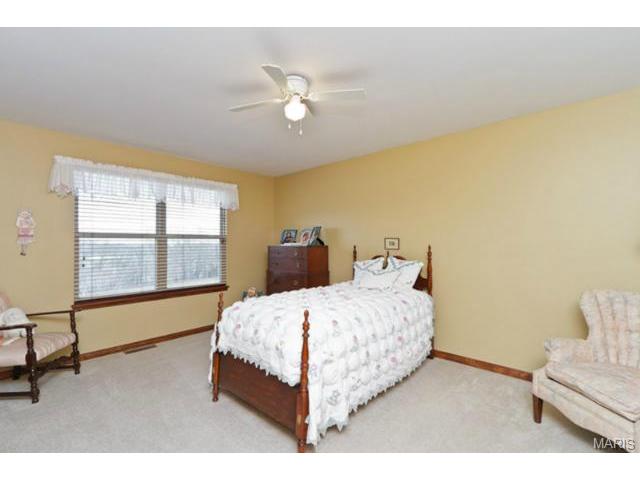 1077 Pebble Beach Dr, O'fallon, MO 63366 photo 27