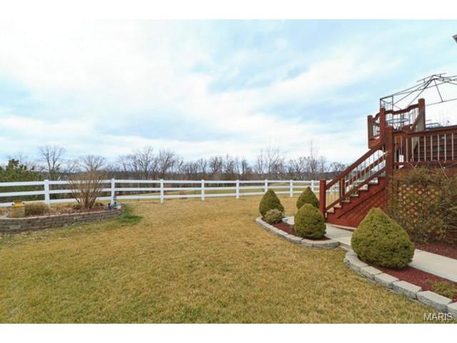 1077 Pebble Beach Dr, O'fallon, MO 63366 photo 39