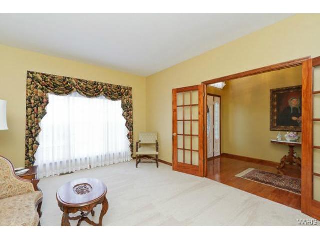 1077 Pebble Beach Dr, O'fallon, MO 63366 photo 4