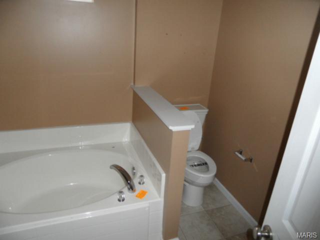 441 Parkgate Dr, O'fallon, MO 63367 photo 13