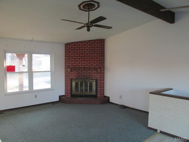 215 Roaring River Dr, O'fallon, MO 63366 photo 2