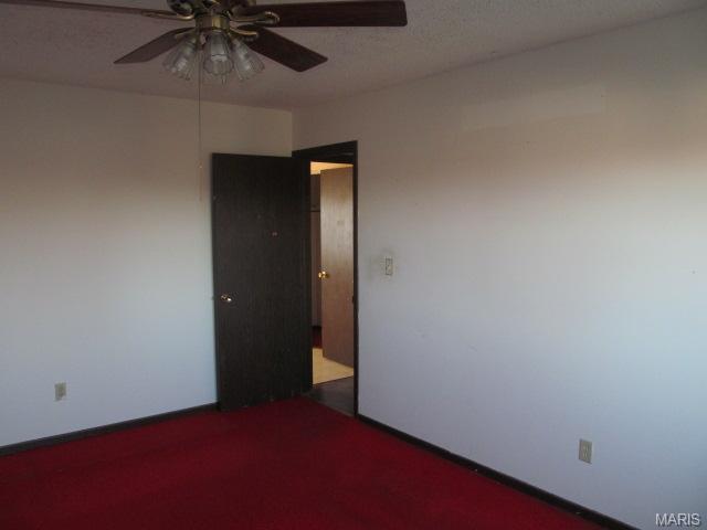 215 Roaring River Dr, O'fallon, MO 63366 photo 10