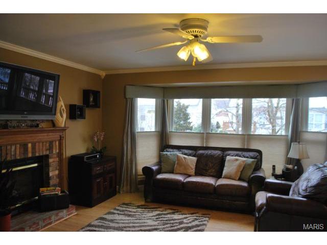 37 Coach Line Dr, O'fallon, MO 63368 photo 3