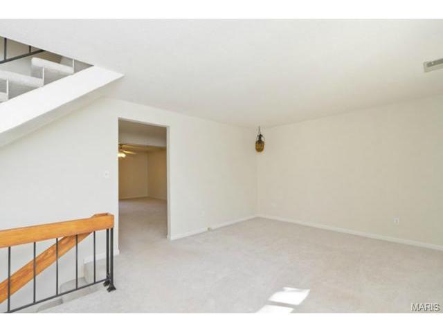 1384 Hampton Rd, Saint Charles, MO 63303 photo 13