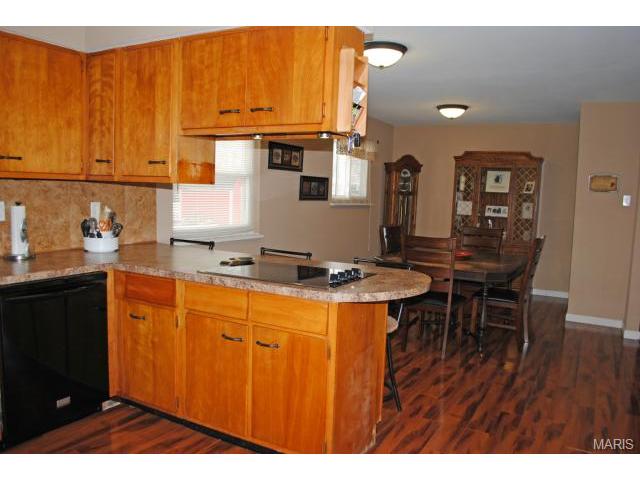 718 Cordes St, O'fallon, MO 63366 photo 10