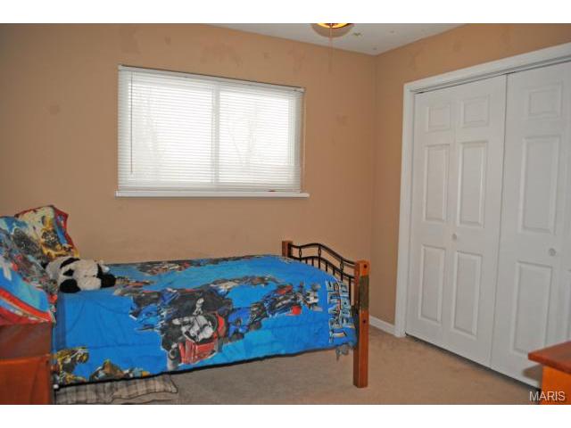 718 Cordes St, O'fallon, MO 63366 photo 17