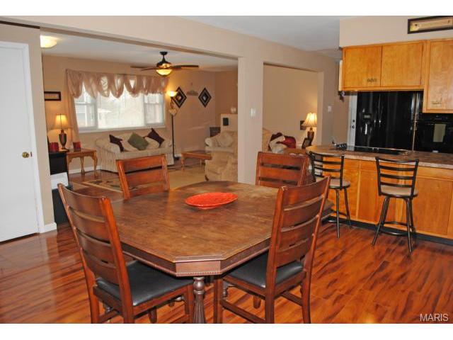 718 Cordes St, O'fallon, MO 63366 photo 12