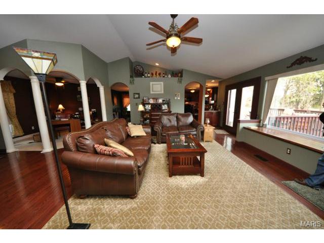 23 Amber Meadows Dr, O'fallon, MO 63366 photo 4