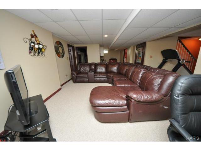 23 Amber Meadows Dr, O'fallon, MO 63366 photo 18