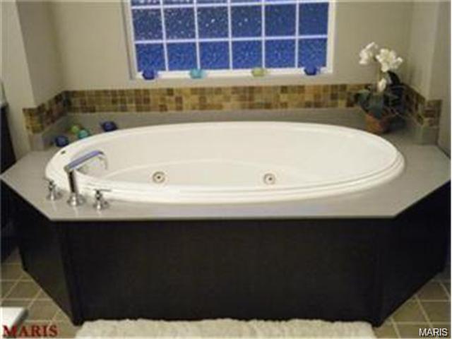 750 Southbrook Forest Ct, Weldon Spring, MO 63304 photo 22
