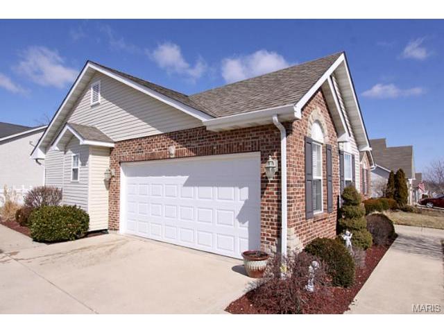 337 Thoreau Blvd, O'fallon, MO 63366 photo 17