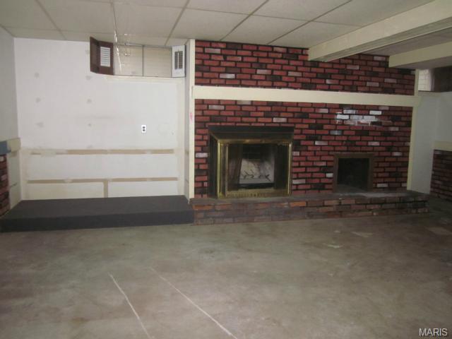 437 Fairview Ct, Ballwin, MO 63021 photo 10