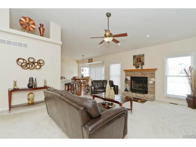 1428 Noyack Dr, O'fallon, MO 63366 photo 7
