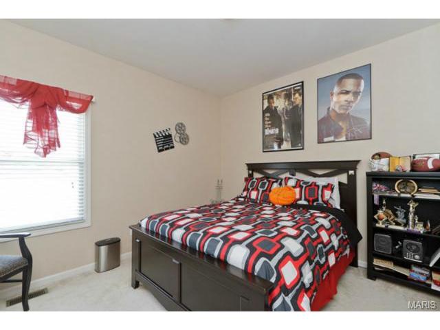 1428 Noyack Dr, O'fallon, MO 63366 photo 31