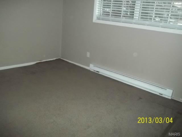 2 Gilbert Dr, O'fallon, MO 63366 photo 8