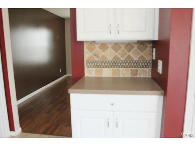 11 Breezy Point Ct, O'fallon, MO 63368 photo 8