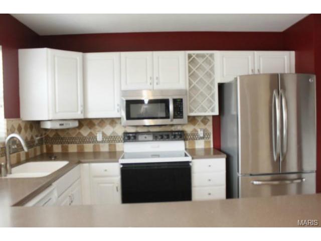 11 Breezy Point Ct, O'fallon, MO 63368 photo 7
