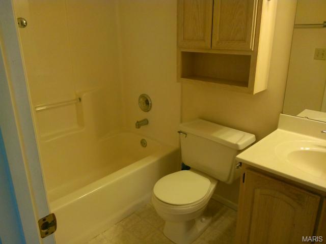 809 Whispering Windsong, O'fallon, MO 63366 photo 7