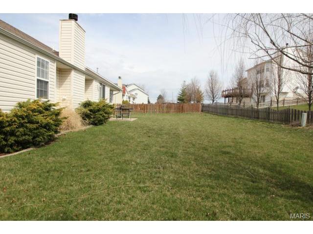 1326 Franklins Kite Dr, O'fallon, MO 63366 photo 11