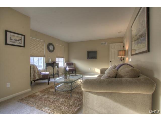 616 Orchid, O'fallon, MO 63366 photo 9
